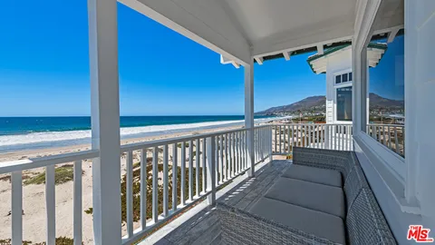 $16,950,000 | 30718 Pacific Coast Highway, Malibu, CA 90265