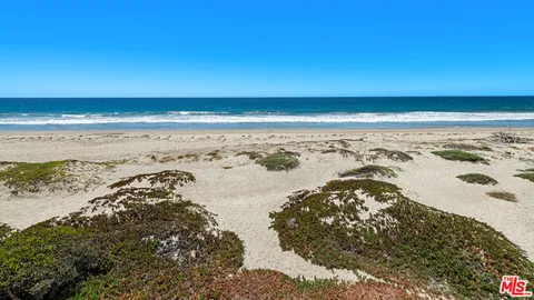 $16,950,000 | 30718 Pacific Coast Highway, Malibu, CA 90265