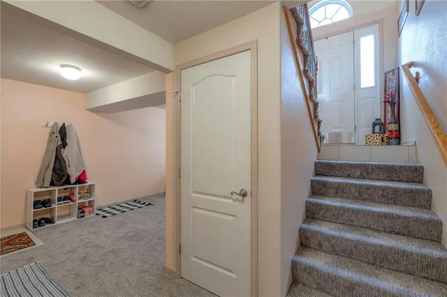 $210,000 | 1302 Northwest Ashley Lane, Grain Valley, MO 64029