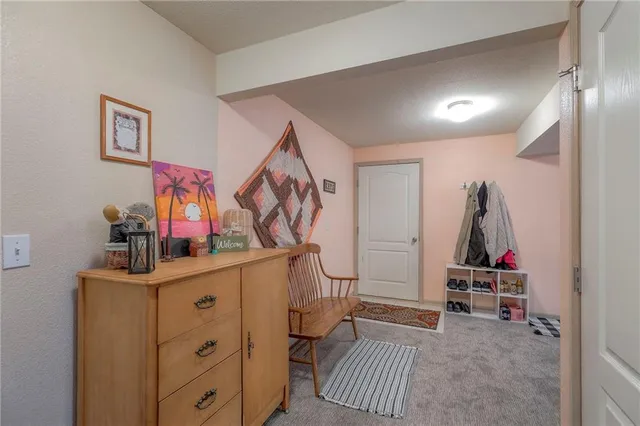 $210,000 | 1302 Northwest Ashley Lane, Grain Valley, MO 64029