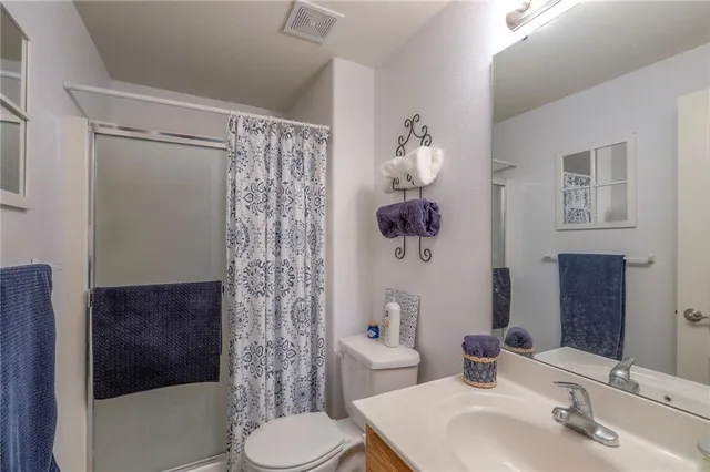 $210,000 | 1302 Northwest Ashley Lane, Grain Valley, MO 64029