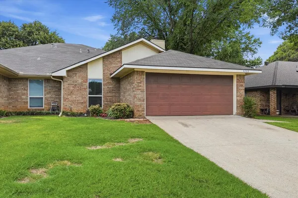 $2,200 | 4203 Spring Meadow Lane, Flower Mound, TX 75028