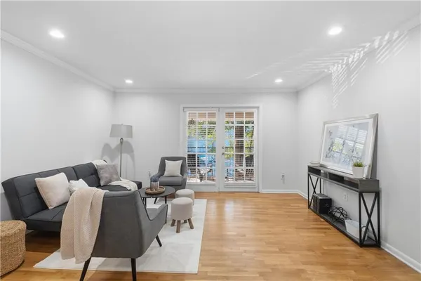 $165,000 | 1150 Collier Road Northwest, Unit 6H, Atlanta, GA 30318