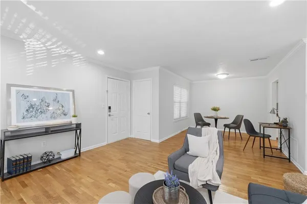 $165,000 | 1150 Collier Road Northwest, Unit 6H, Atlanta, GA 30318