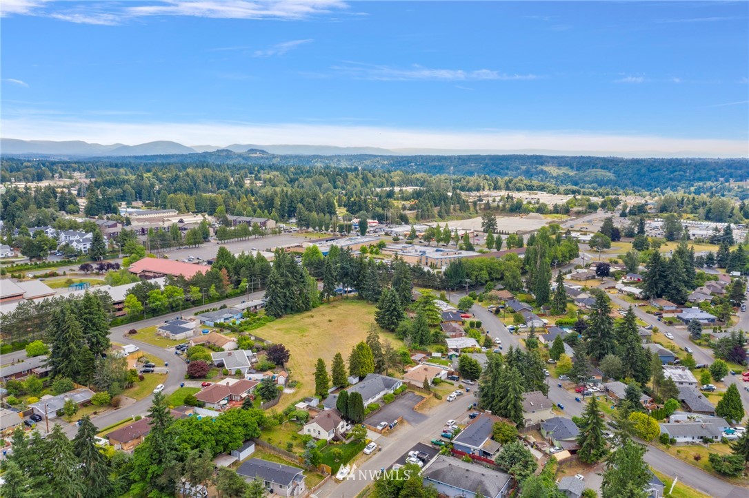 554 Index Place Northeast Renton, WA 98056 - Photo 16 of 17 an aerial view of a city