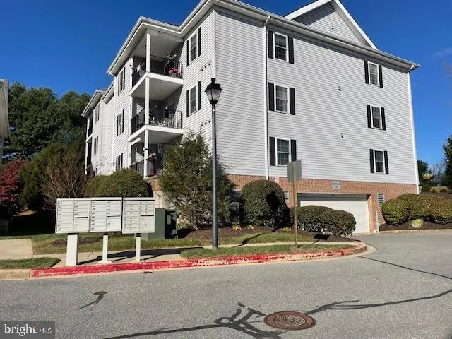 $280,000 | 6500 Ridenour Way East, Unit 3C, Sykesville, MD 21784