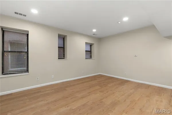 $99,500 | 5661 Waterman Boulevard, Unit 1N, St. Louis, MO 63112