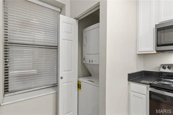 $99,500 | 5661 Waterman Boulevard, Unit 1N, St. Louis, MO 63112