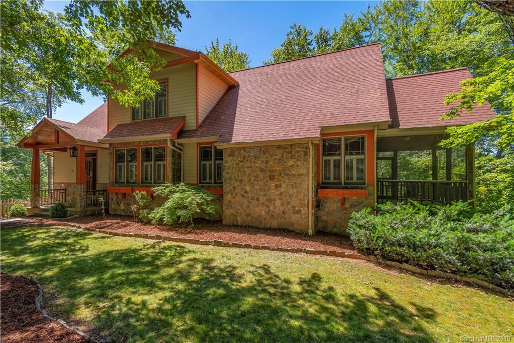 19 Aldersgate Road Waynesville, NC 28786 - Photo 1 of 26 Gallery Image 1