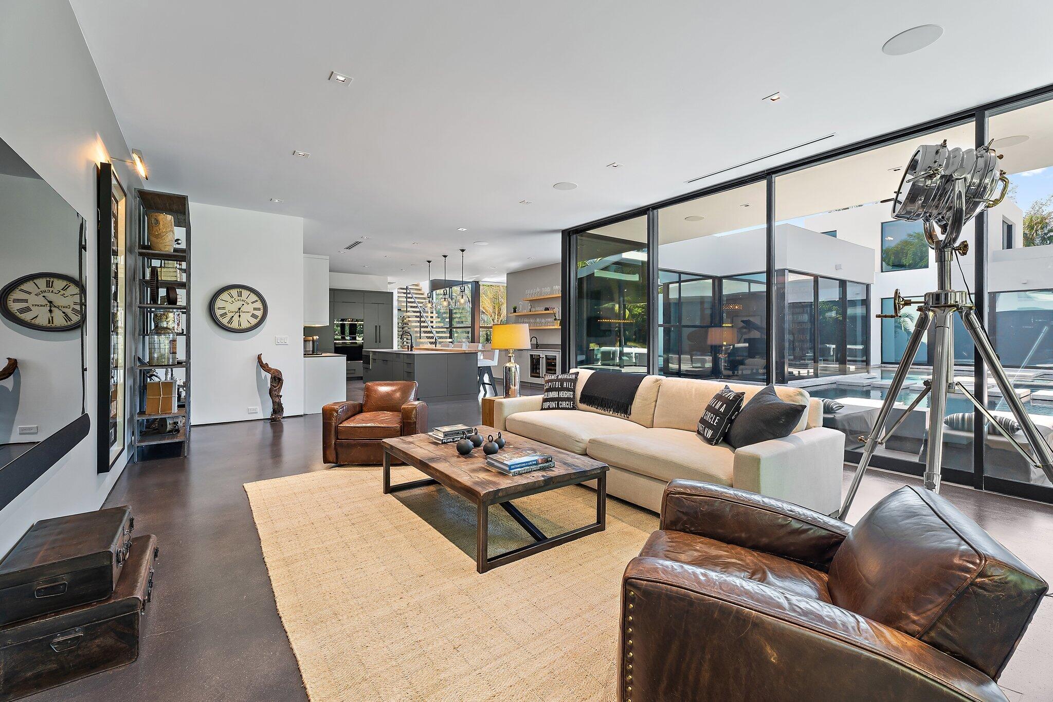 12 North Beach Road Jupiter Island, FL 33455 - Photo 17 of 95 135-12NBeachRd-HobeSound-SMALL