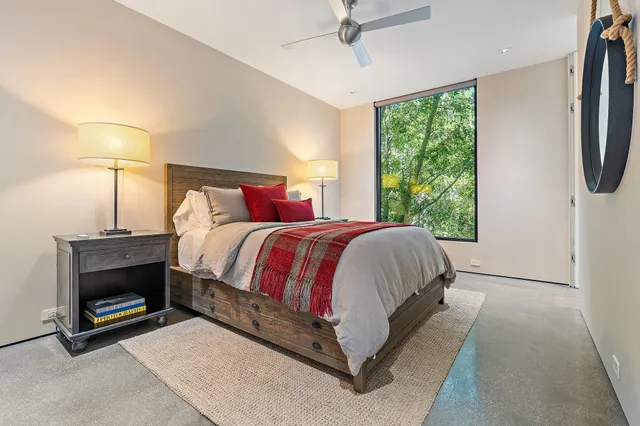 $17,500,000 | 12 North Beach Road, Jupiter Island, FL 33455