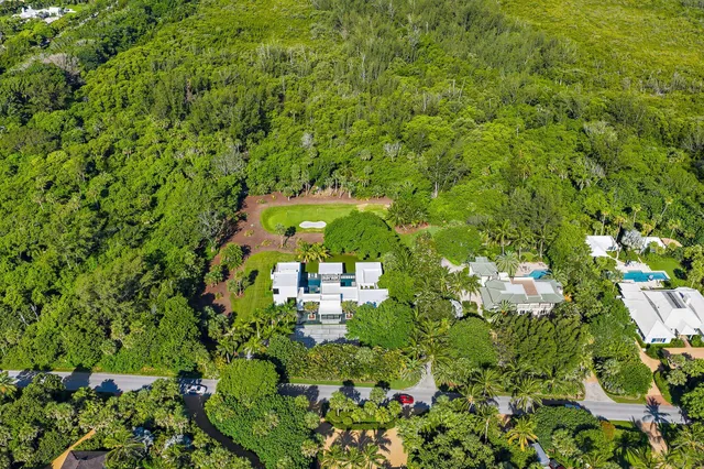 $17,500,000 | 12 North Beach Road, Jupiter Island, FL 33455