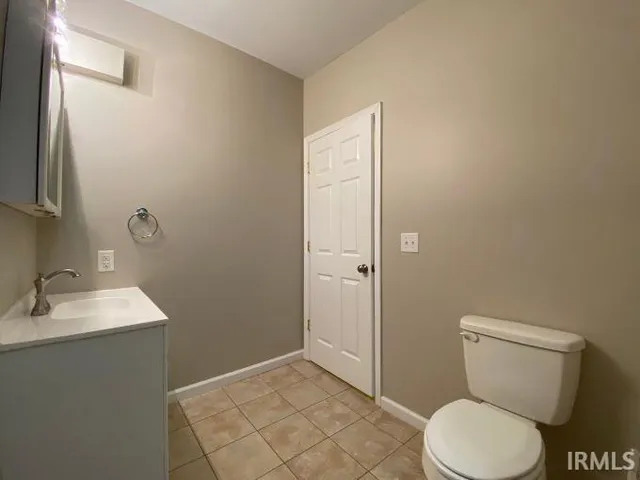 $1,950 | 811 North Grant Street, Bloomington, IN 47408