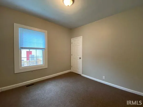 $1,900 | 811 North Grant Street, Bloomington, IN 47408