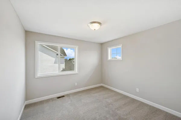 $549,900 | 1489 Raccoon Lane, New Richmond, WI 54017