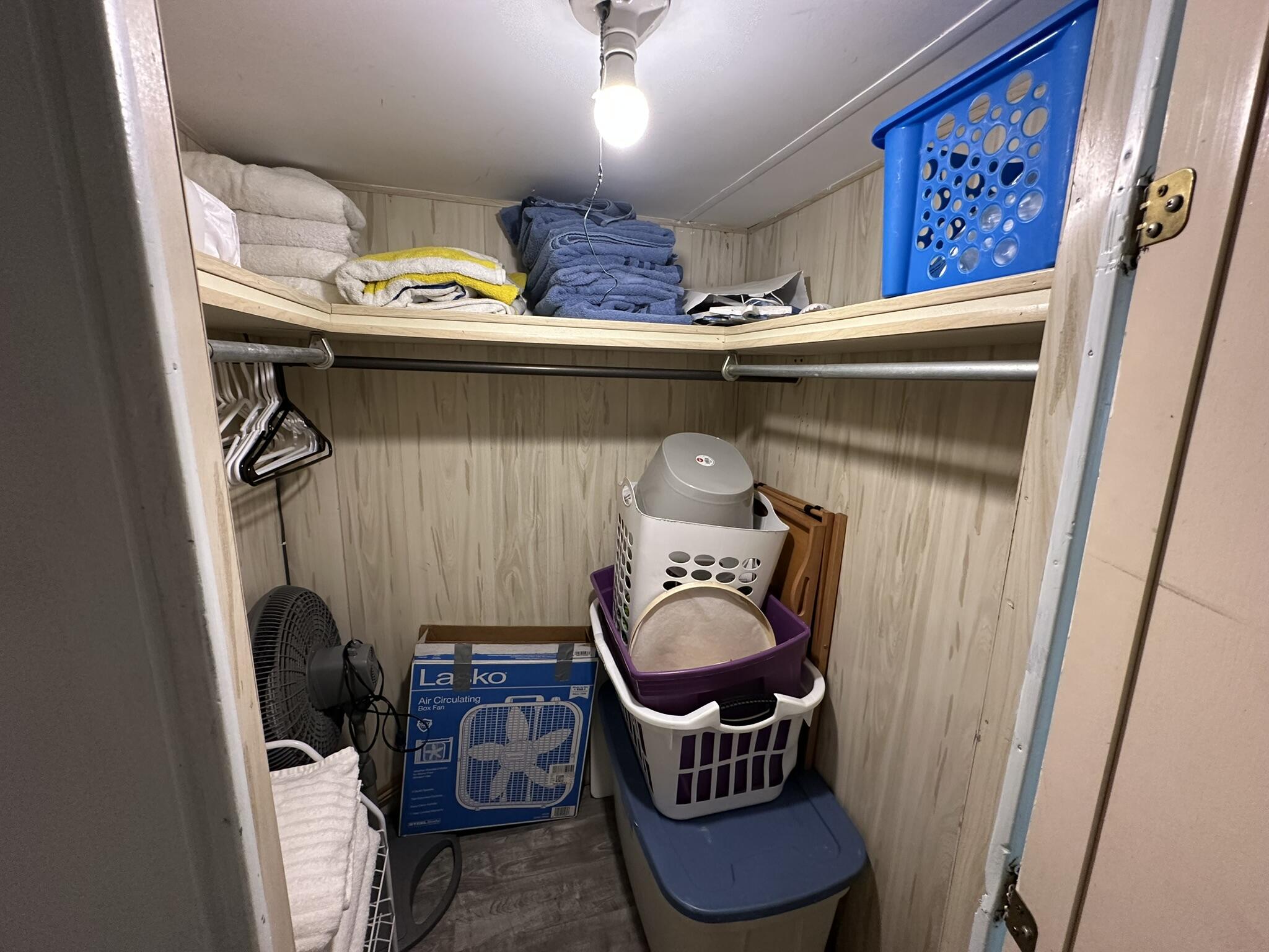 65821 Overseas Highway, Unit 310 Long Key, FL 33001 - Photo 20 of 32 a utility room with dryer and washer