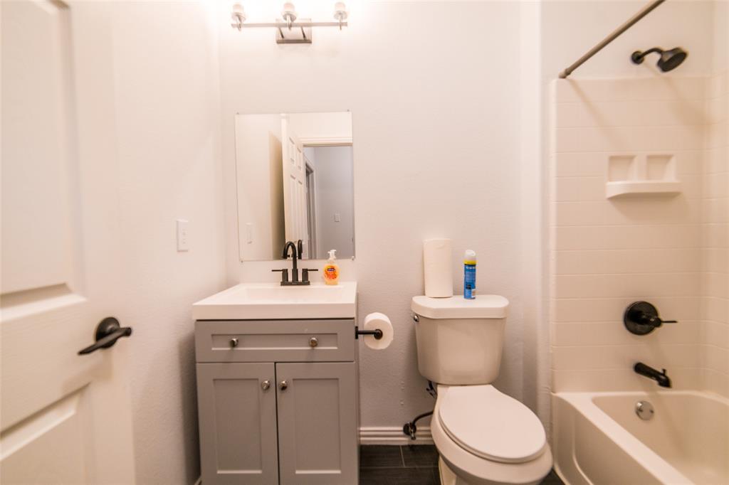 956 Lloyd's Road Little Elm, TX 75068 - Photo 8 of 18 Full bathroom on main floor
