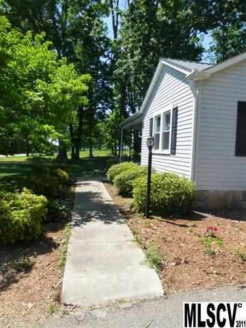 4885 Henley Road Maiden, NC 28650 - Photo 2 of 25 Gallery Image 2