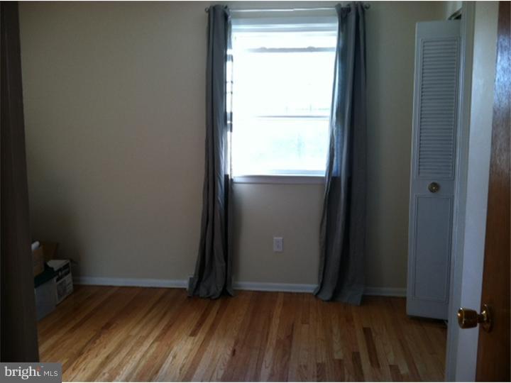 911 Phillips Road Warminster, PA 18974 - Photo 14 of 18 Bedroom 4