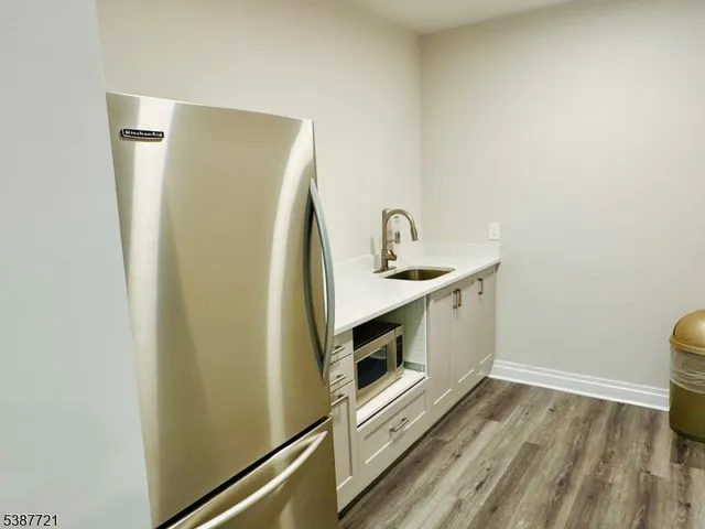 $525,000 | 1806 One Spring Street, Unit 1806, New Brunswick, NJ 08901