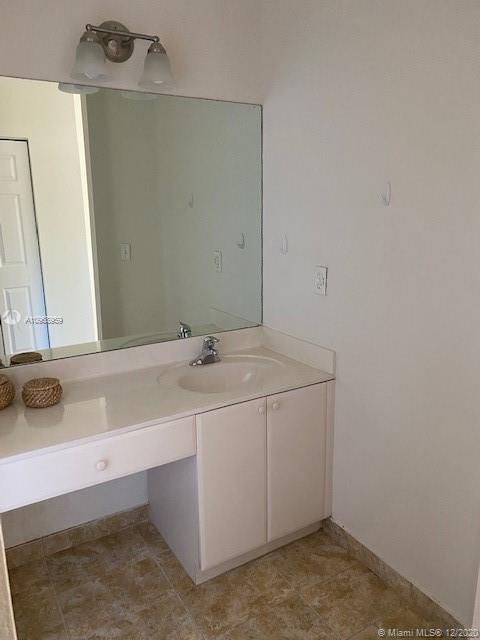 13334 Southwest 284th Street Homestead, FL 33033 - Photo 11 of 17