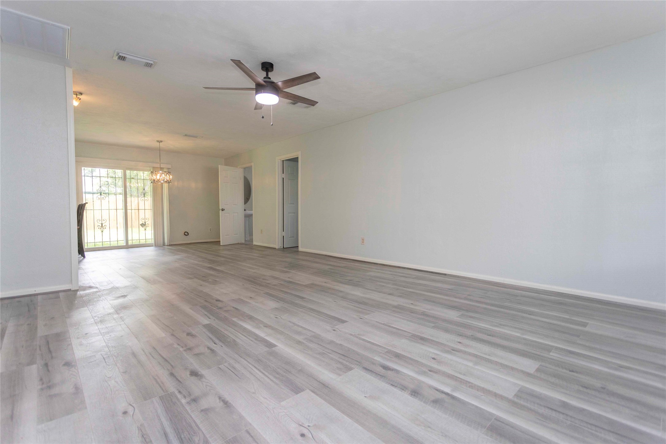 5610 Milart Street Houston, TX 77021 - Photo 6 of 48