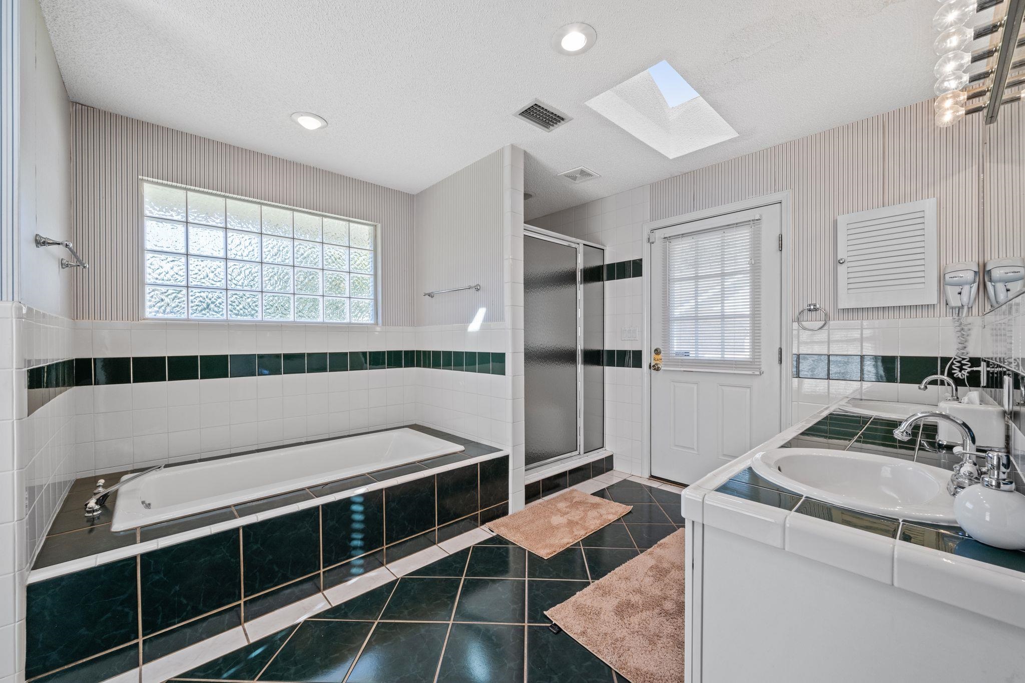 376 Ridgewood Circle Fairhope, AL 36532 - Photo 23 of 31