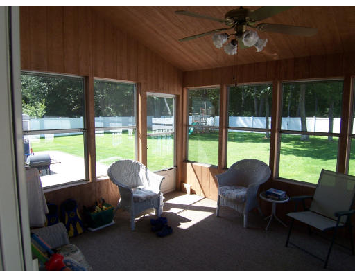 95 Apple Ridge Road West Springfield, MA 01089 - Photo 11 of 30 Gallery Image 11