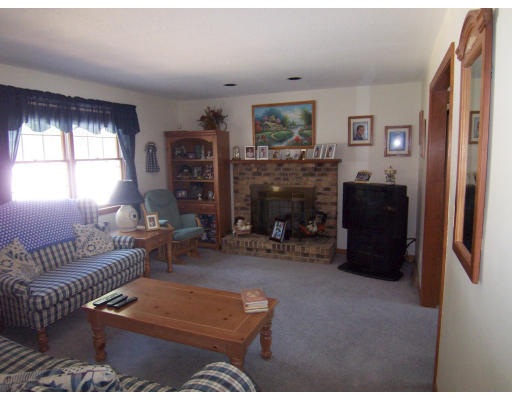 95 Apple Ridge Road West Springfield, MA 01089 - Photo 14 of 30 Gallery Image 14