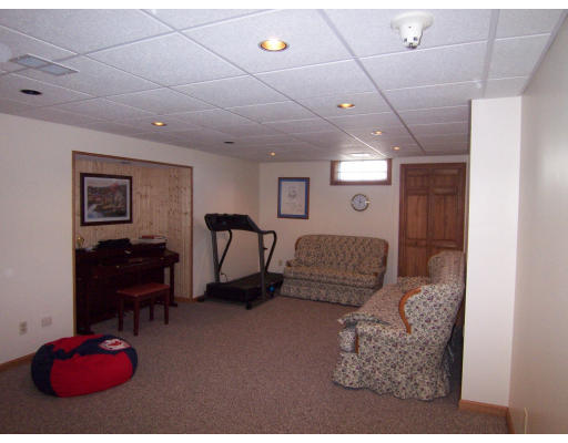 95 Apple Ridge Road West Springfield, MA 01089 - Photo 25 of 30 Gallery Image 25