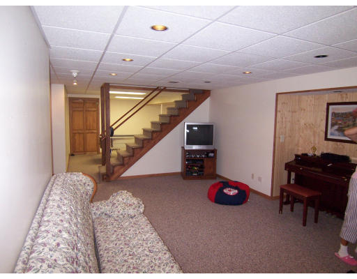 95 Apple Ridge Road West Springfield, MA 01089 - Photo 28 of 30 Gallery Image 28