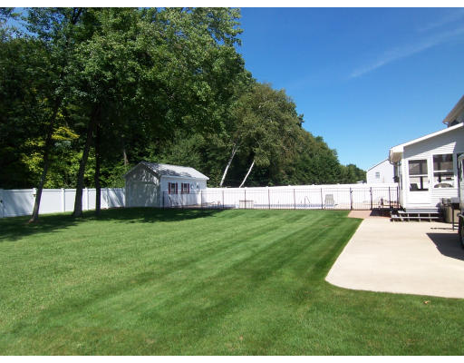 95 Apple Ridge Road West Springfield, MA 01089 - Photo 9 of 30 Gallery Image 9