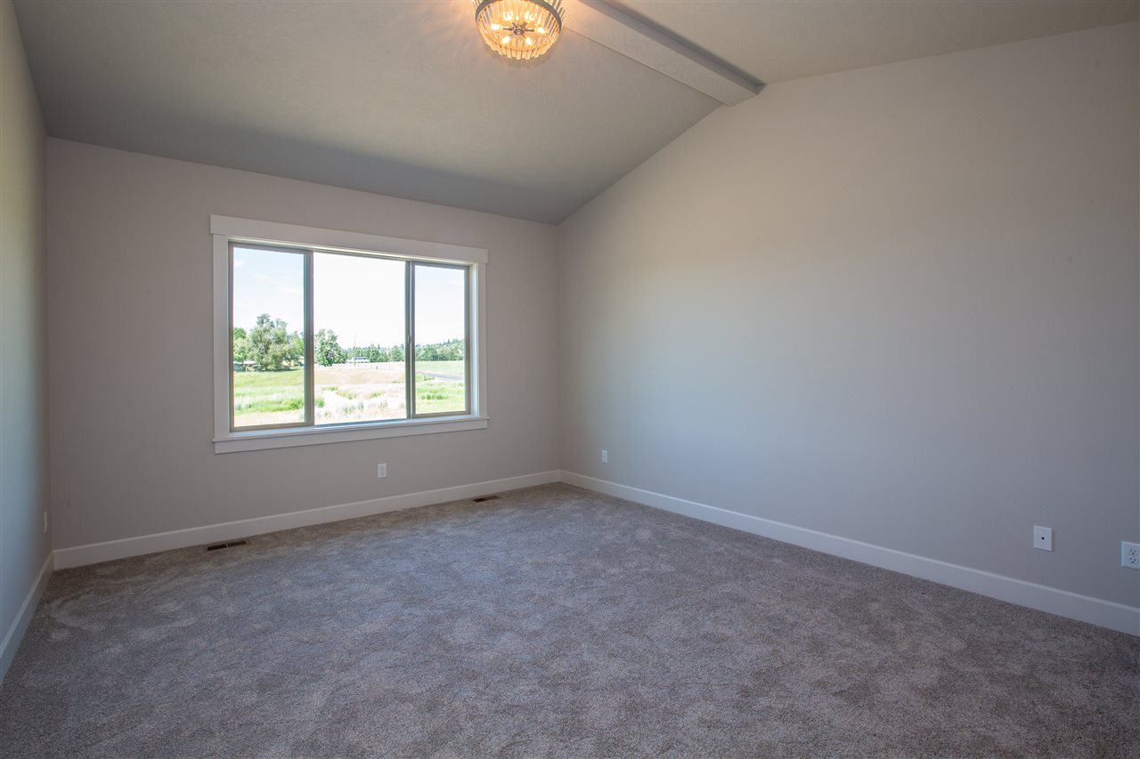 5508 North Radium Lane Spokane, WA 99217 - Photo 10 of 13