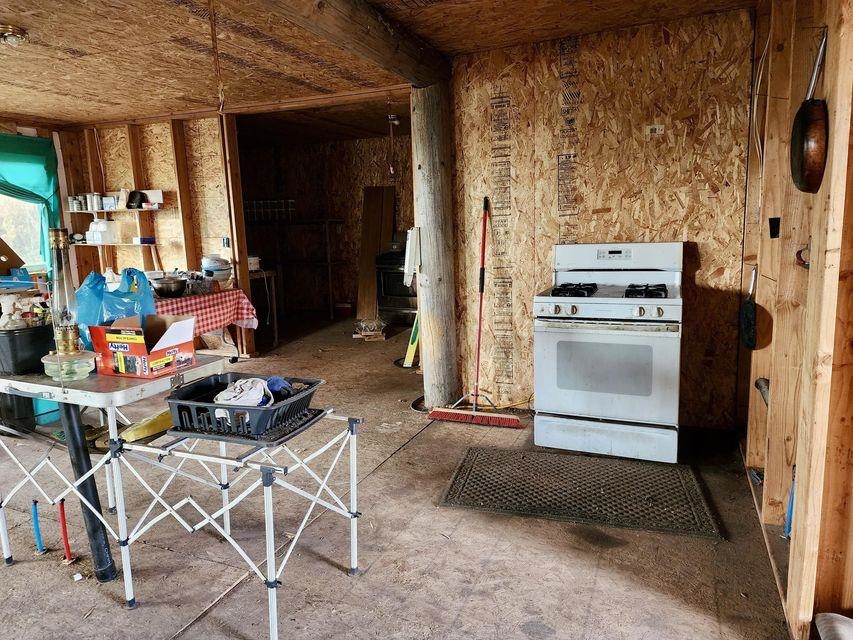 140 Lambert Mountain Road Republic, WA 99166 - Photo 14 of 18