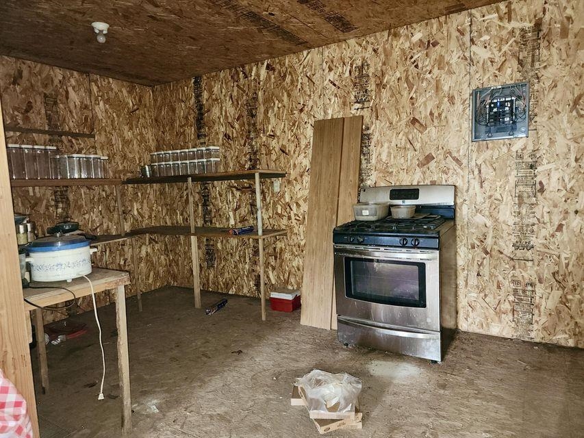 140 Lambert Mountain Road Republic, WA 99166 - Photo 16 of 18