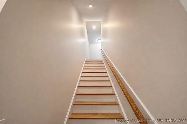 $569,900 | 85 Heatherspring Way, Spring Lake, NC 28390