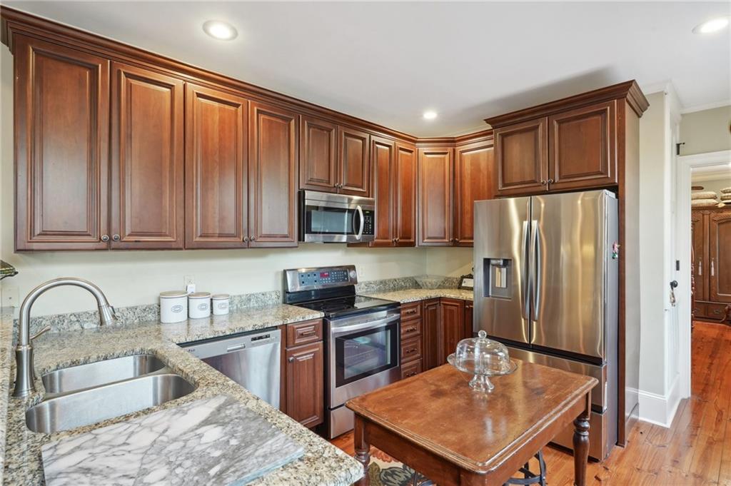 1225 Bourbon Street, Unit F New Orleans, LA 70116 - Photo 13 of 21