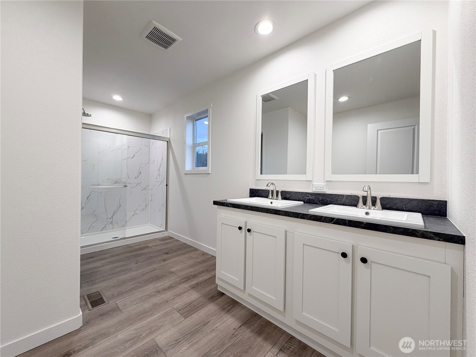 4554 Windemere Street Longview, WA 98632 - Photo 13 of 16