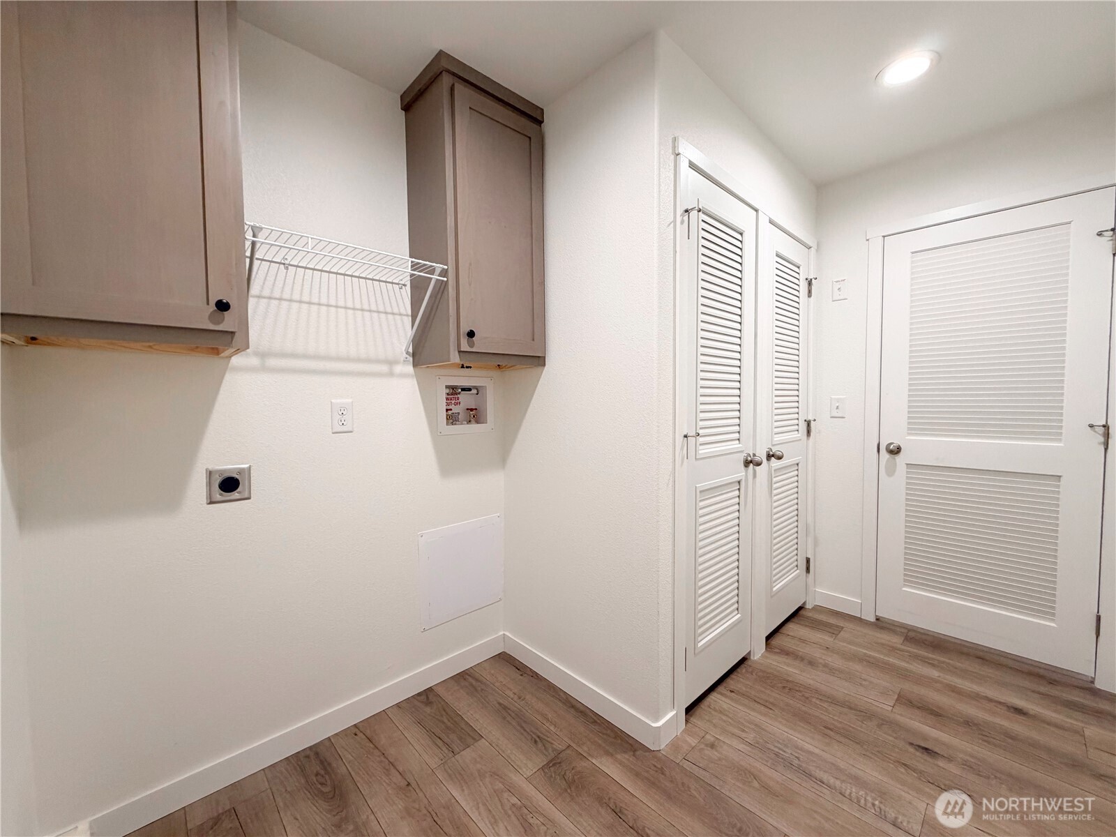 4554 Windemere Street Longview, WA 98632 - Photo 7 of 16