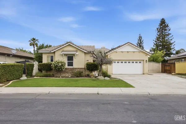 $525,000 | Undisclosed Address, Bakersfield, CA 93312
