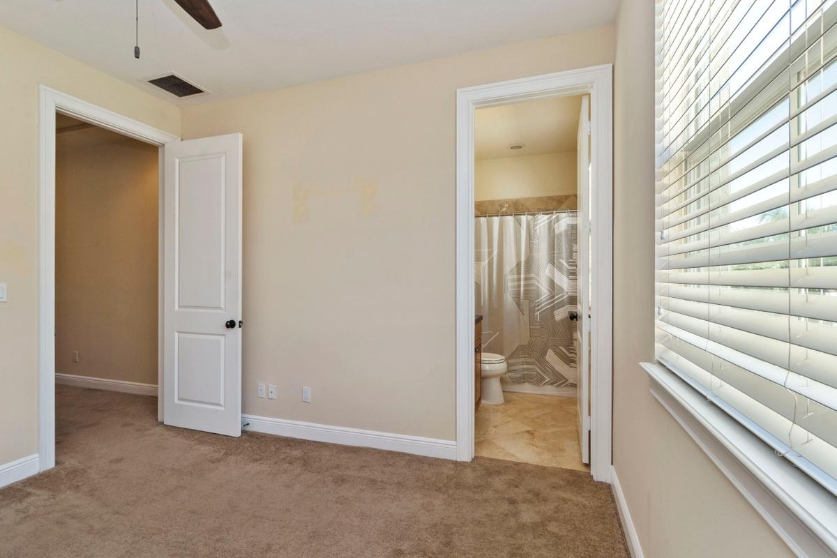 58 Via Floresta Drive Boca Raton, FL 33487 - Photo 19 of 25 3rd Level Guest BR ensuite