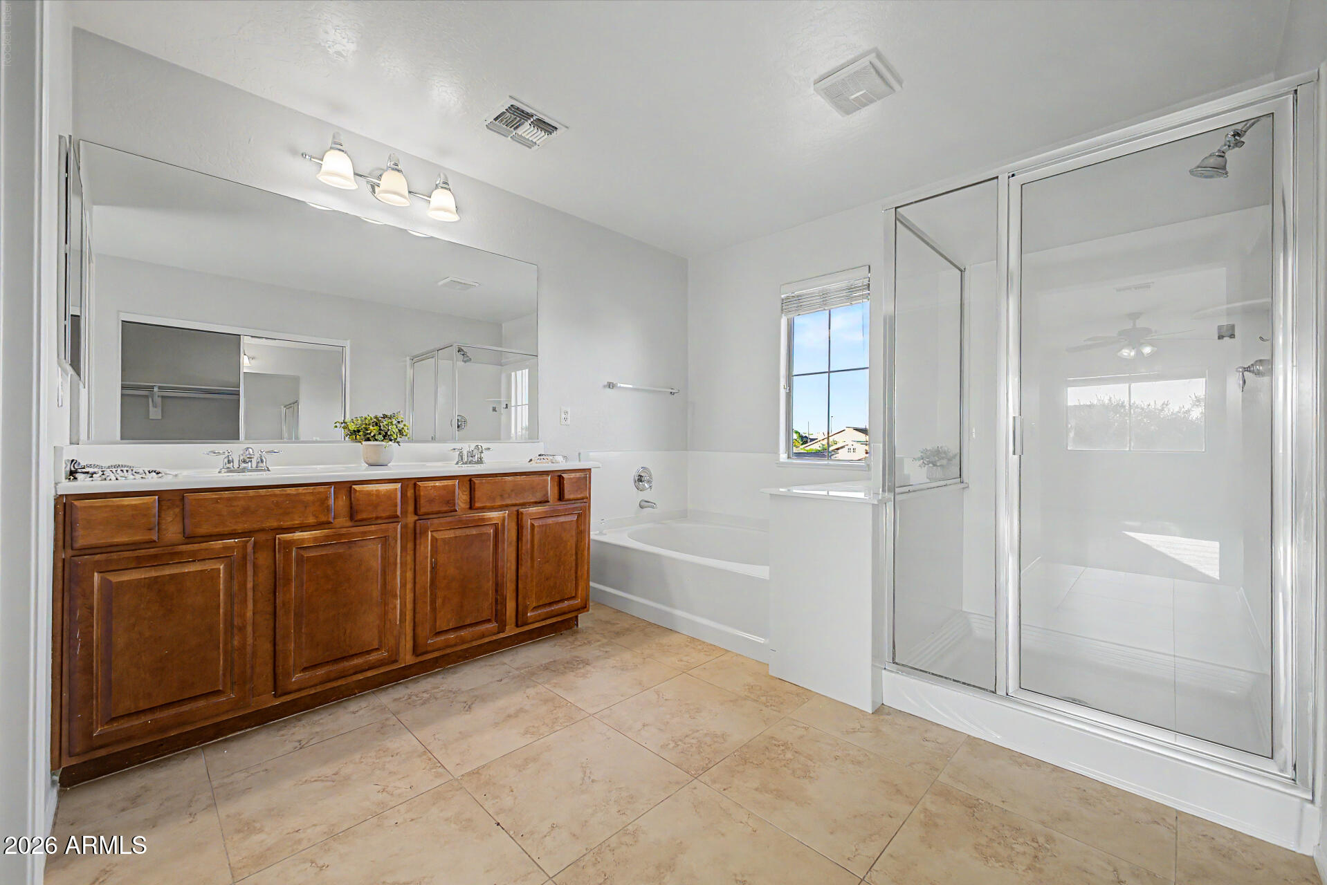 6992 South View Lane Gilbert, AZ 85298 - Photo 20 of 71 27 - View Lane