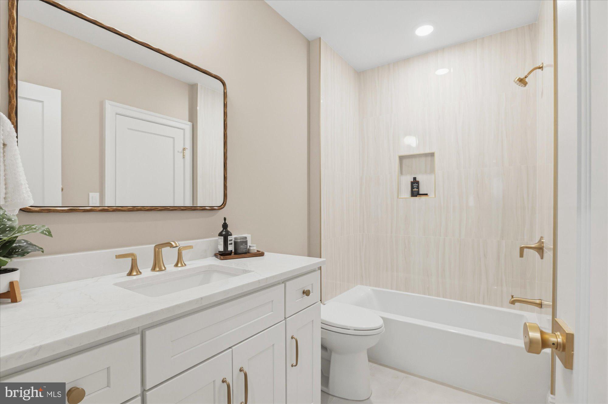2733 Chesapeake Street Northwest Washington, DC 20008 - Photo 54 of 69