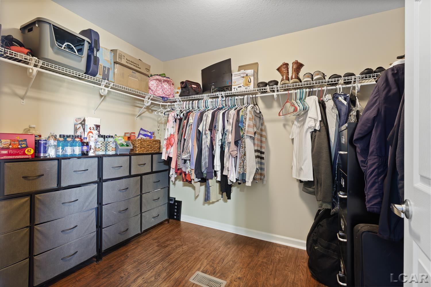 3129 Beaver Creek Road Adrian, MI 49221 - Photo 33 of 39 50183658-6b221dcd-6fda-42ce-be18-42112c5d3c02.JPG