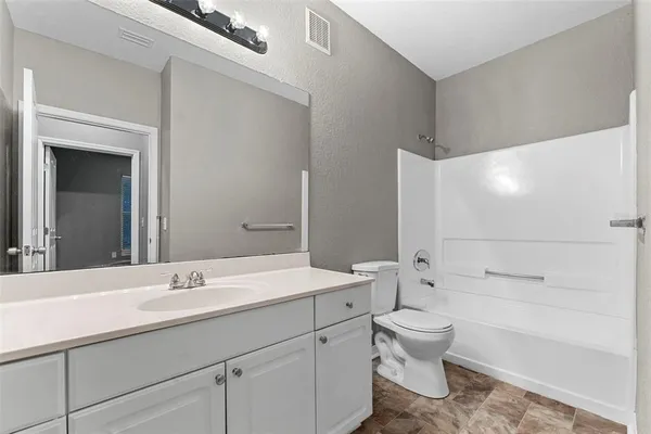 $1,150 | 1008 Hemingway Circle, Unit 1008, Haines City, FL 33844