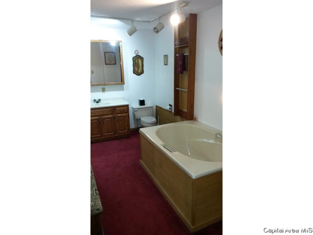25 Hawthorne Lane Springfield, IL 62712 - Photo 20 of 26 Gallery Image 20