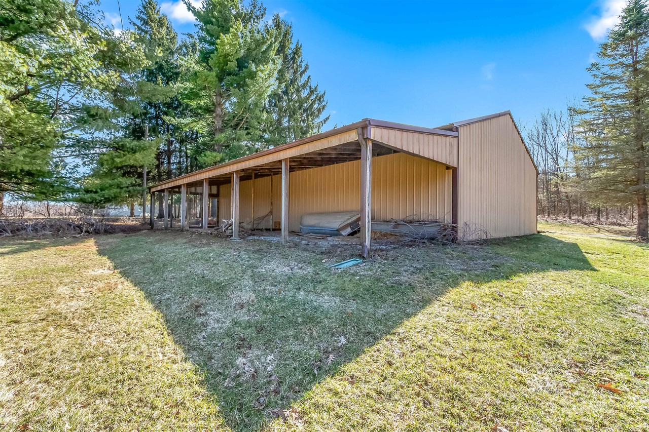 2175 Bird Lake Road South Osseo, MI 49266 - Photo 21 of 68