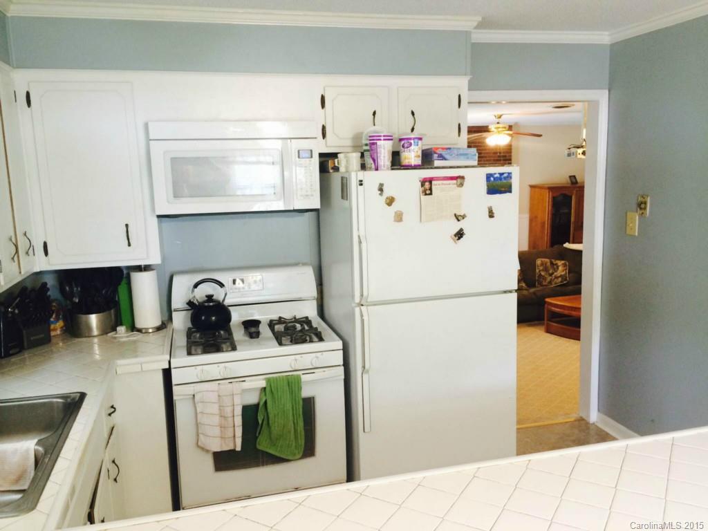 2718 Ridgewood Lane Rock Hill, SC 29730 - Photo 4 of 12