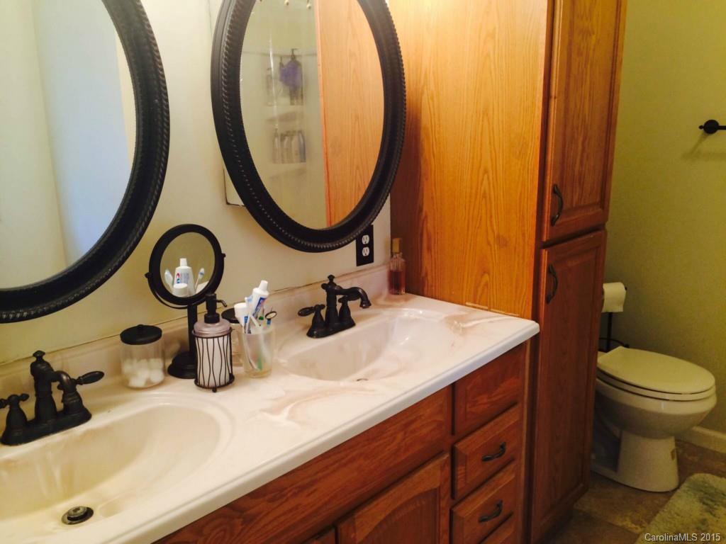 2718 Ridgewood Lane Rock Hill, SC 29730 - Photo 8 of 12