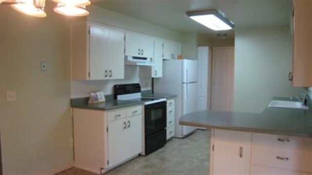 2505 South Bowdish Road Spokane, WA 99206 - Photo 4 of 9 Gallery Image 4